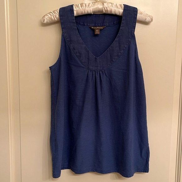 Tommy Bahama Sleeveless Top S/P - Picture 10 of 11
